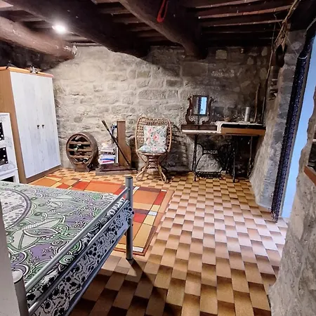 Petite Maison * Aramo